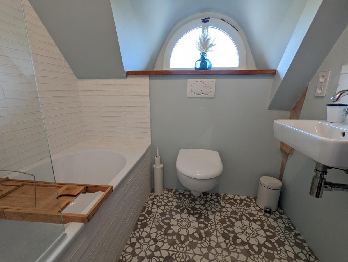 Vakantiehuis Maison Typique Bretonne Avec Toit De Chaume Camors