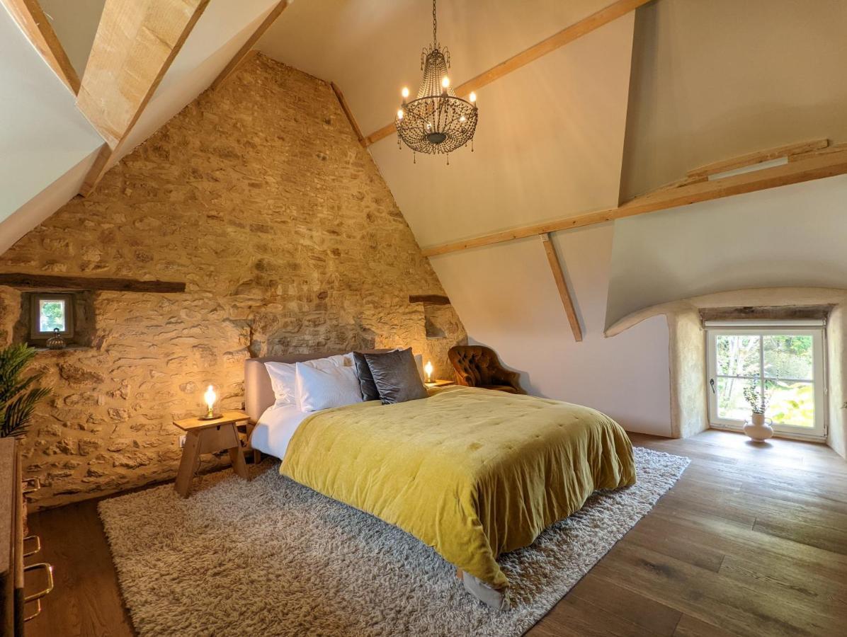 Holiday home Maison Typique Bretonne Avec Toit De Chaume
